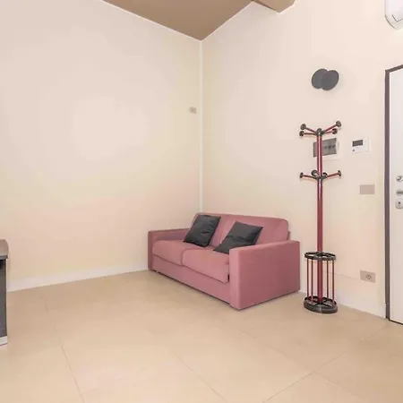 Gallery Loft 1 Center