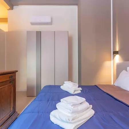 Gallery Loft 1 Center Daire *